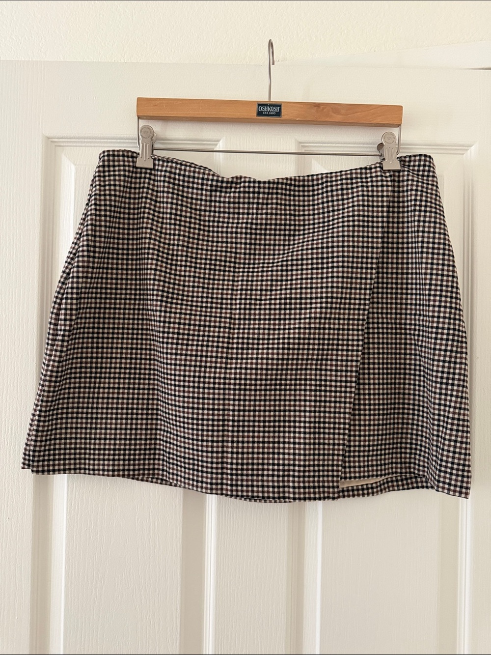 Old Navy Black & White Gingham Mini Skirt